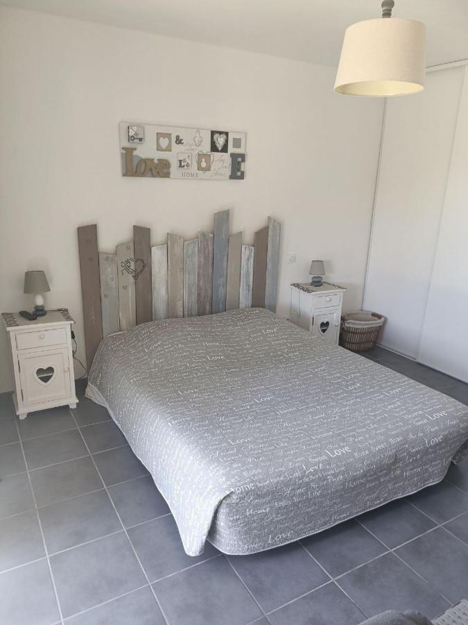 La Cazaline Bed & Breakfast ลาเตสเตอ-เดอ-บูค ภายนอก รูปภาพ