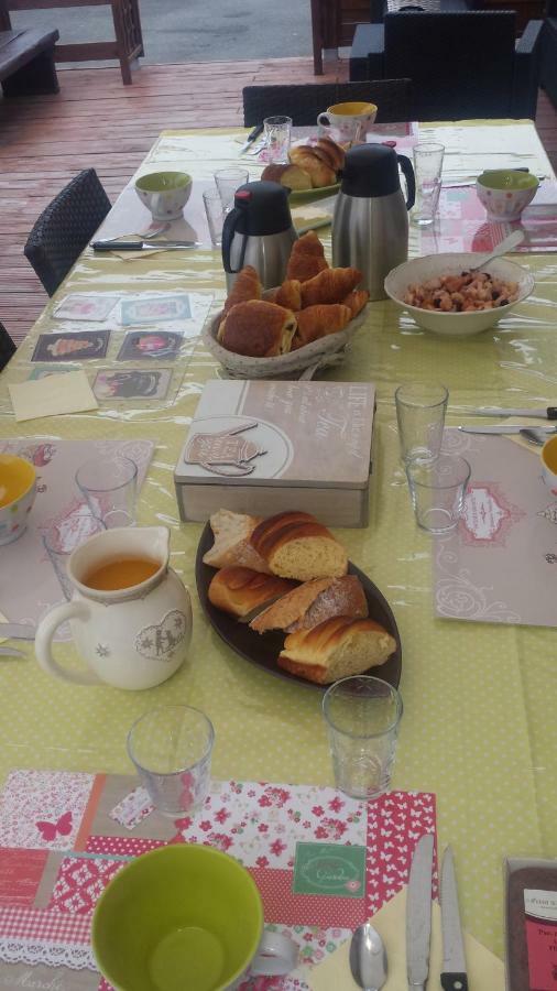 La Cazaline Bed & Breakfast ลาเตสเตอ-เดอ-บูค ภายนอก รูปภาพ